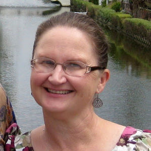 Meet your Posher, Tonya